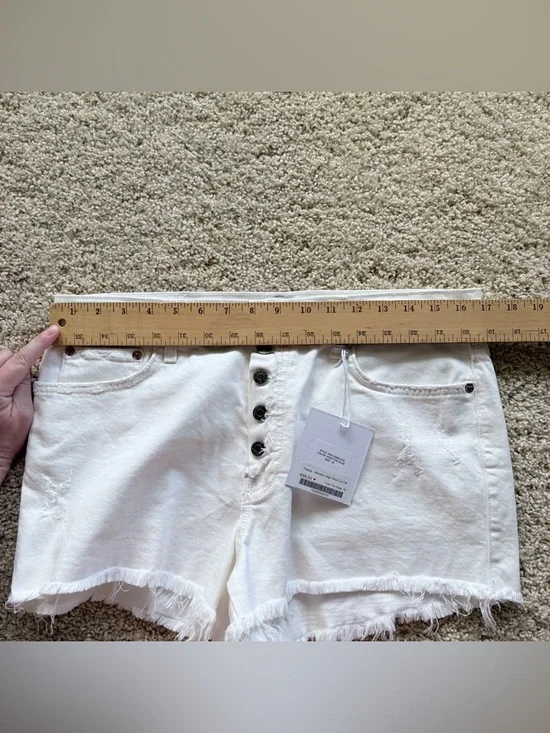 Pistola Winston High Rise Cut Off Shorts White Distressed NWT Size 30 - Picture 3 of 8